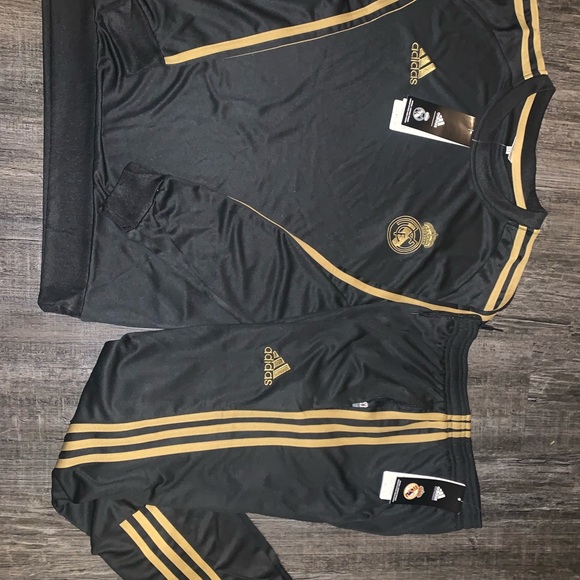 Real Madrid long sleeve with pants set - Picture 2 of 4